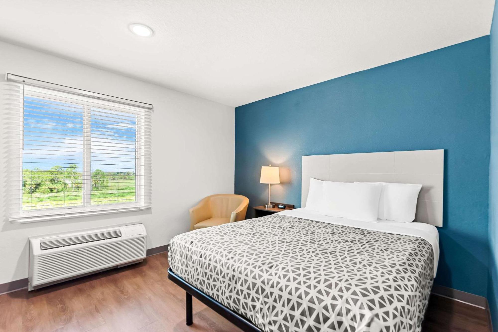 Woodspring Suites Hudson Port Richey Eksteriør billede